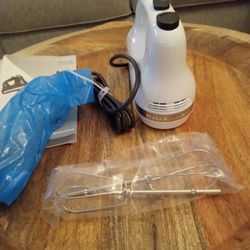NEW Kitchenaid Hand Mixer 5 Speed