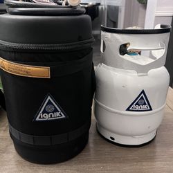 Ignik 5 lb. Refillable Gas Growler With Carry Case