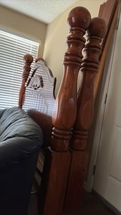 Big pole regular king size bed fram