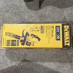 Saw DeWalt 