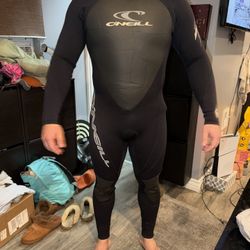 O’Neill Full Wetsuits – Men’s M/L – Great Condition (2 Available)