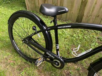 29 Mens Genesis Onex Beach Cruiser Like New for Sale in Dayton OH OfferUp