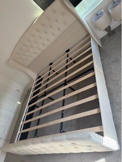 King Bedframe