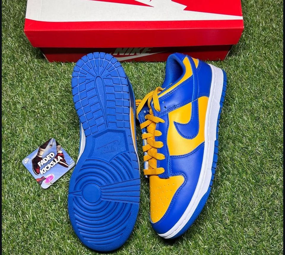 Nike Dunks Low Ucla