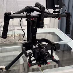 📸 DJI Ronin Gimbal + 4K Monitor Bundle + rig stand – Great Condition