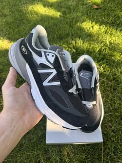 New Balance 990