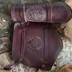 Hand Tooled  Leather Bracer: Renaissance LARP Arm Guard