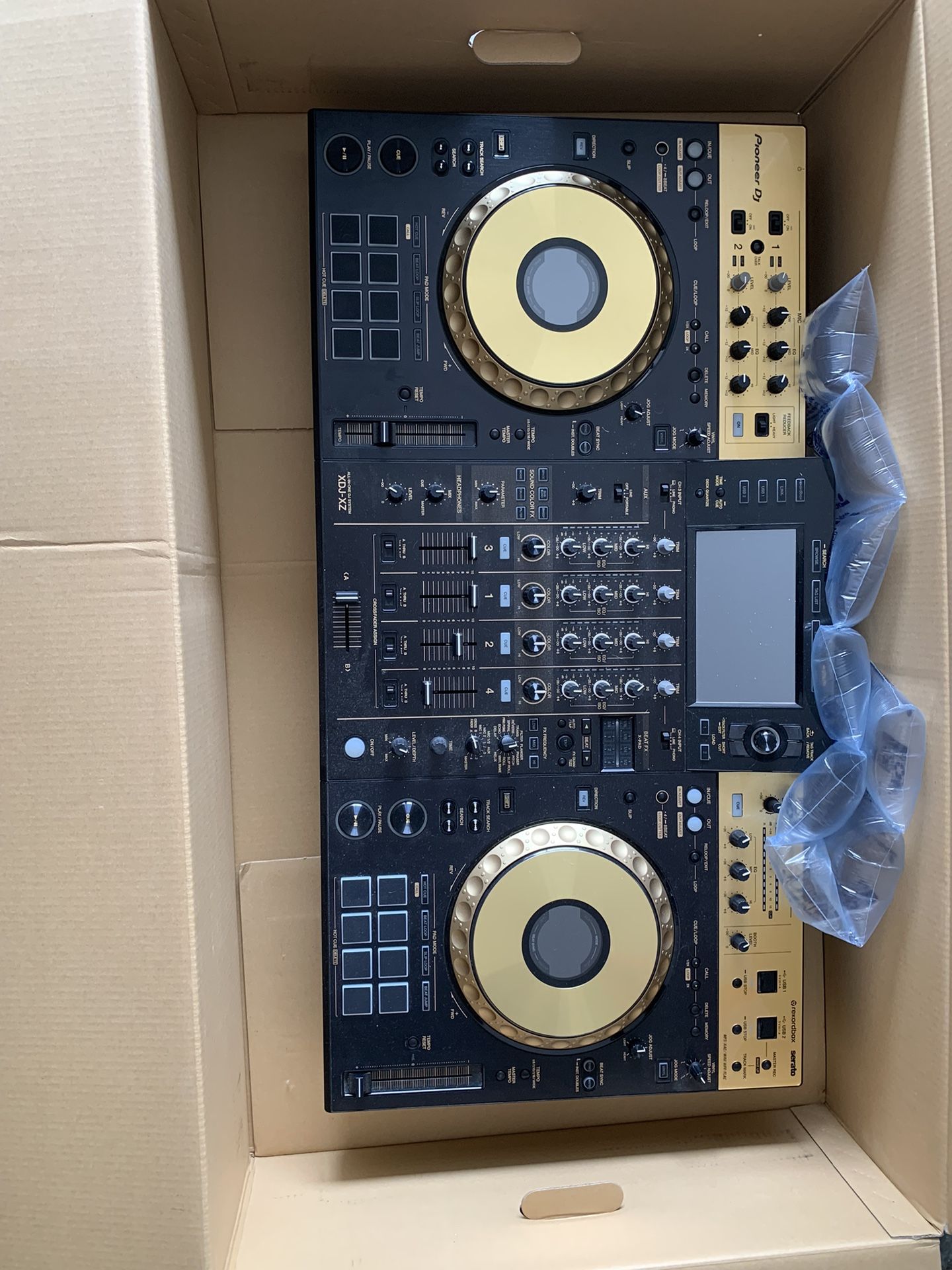 Pioneer DJ XDJ-XZ-N Limited Edition Professional 4-Channel All-in-One Controller Set - Gold/Black