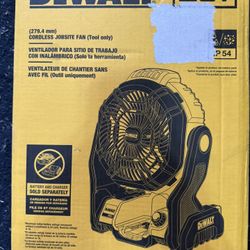 DEWALT 20V MAX Portable Fan, Battery Powered Rechargeable Cordless Shop Fan, Up to 4.5 Hrs Runtime, Variable Speed, 650 CFM, Tool Only (DCE512B)