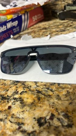 Waimea Louis Vuitton sunglasses.