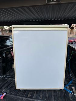 Mini fridge