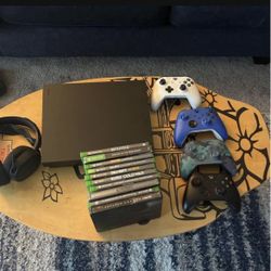 XBOX ONE X BUNDLE