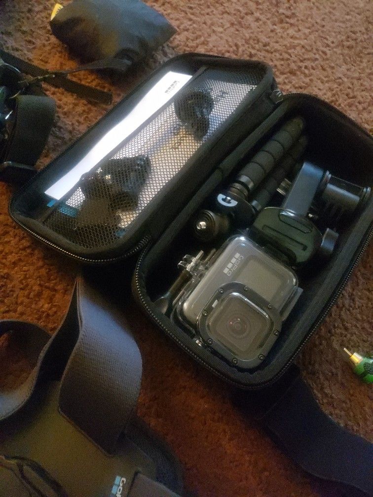 GoPro 4k Brand NEW W/ Extras