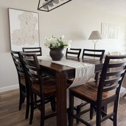 High dinning room Table With 6 chairs