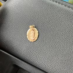 14 K Gold Pendant 