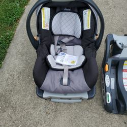 Chicco Stroller With Carseat and two bases