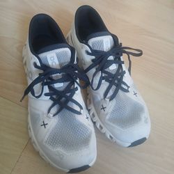 ON comfortable Tennis Shoes 