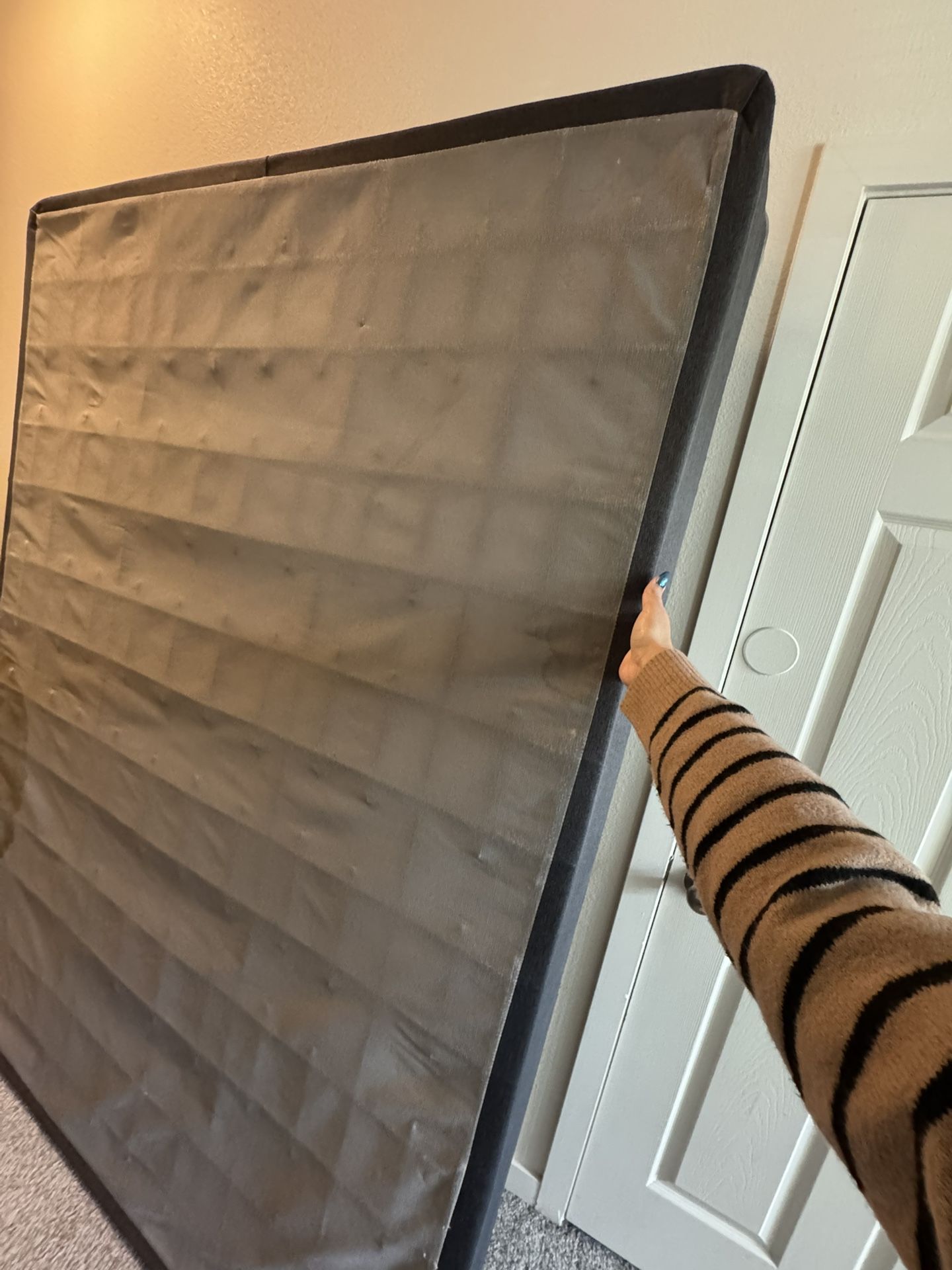 Box Spring Free