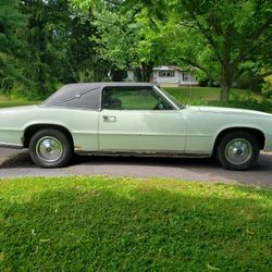 1969 Ford Thunderbird
