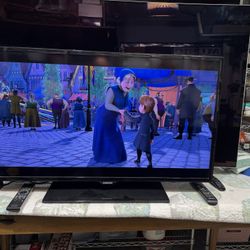 Samsung TVs And Bose Soundbar !!!! $75 !!!!