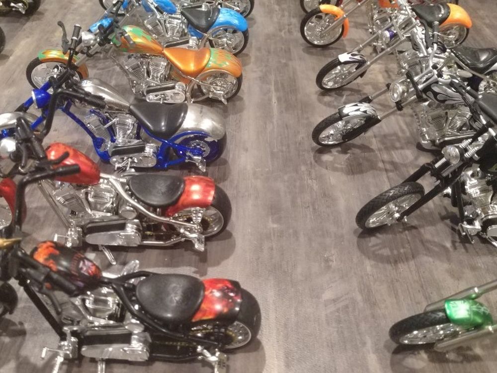 Jesse James Diecast Collection 1:18