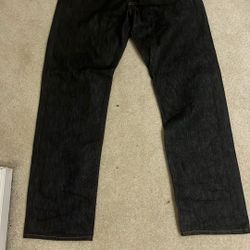 Charcoal Levi’s 501’s