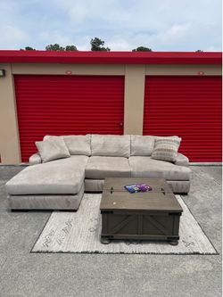 Sectional Sofa w/ Chaise | Professionally Cleaned | Like New | $500