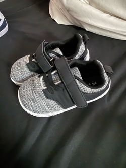 Boys shoes