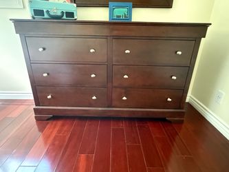 Dresser with Mirror