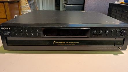 Sony CDP-CE375 5-Disc Carousel CD Player