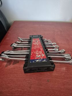 juego de llaves combinadas