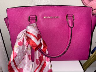 Pink Michael Kors purse