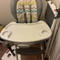 Baby eating seat