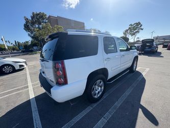 2008 gmc Denali