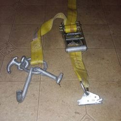 Straps\car tie downs