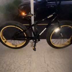 Mongoose Fat Tire 26” 