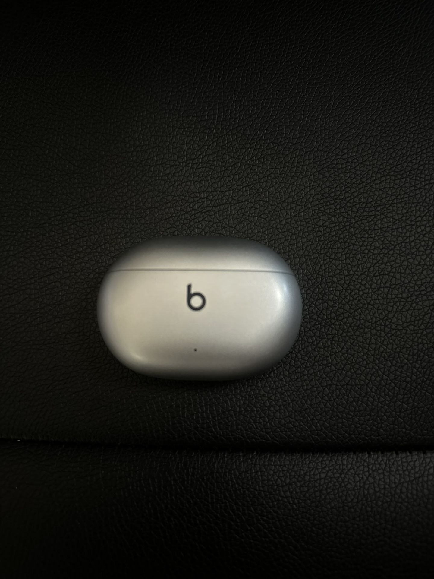 Beats Studio Buds