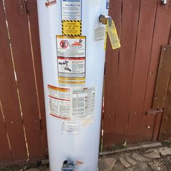 28 Gallons Water Heater 