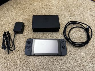 Nintendo Switch! Charger, HDMI, Grey Controllers And Dock Included