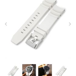 Brand New Boxed Firewave FKM rubber watch strap revolutionizes universal straps with groundbreaking innovations that maximize comfort and aesthetics.