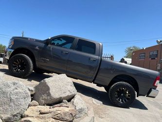 2022 Ram 2500 Crew Cab