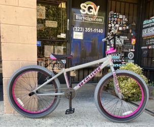 SE Bikes So Cal Flyer 24" Matte Gray & Pink