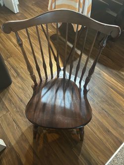 Wood chairs set of 4