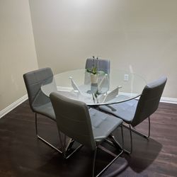 Dinning Table 4 Seats