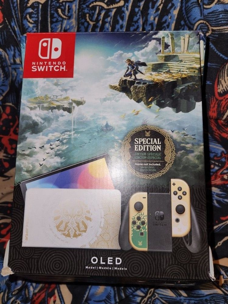 Nintendo Switch OLED Special Edition w/9 games