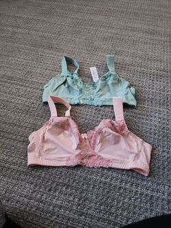 9 Curve Muse Bras for Sale in Palmdale, CA - OfferUp