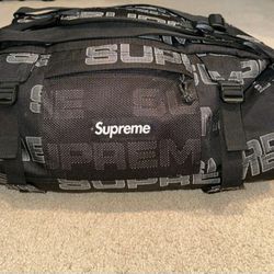 SUPREME Duffle Bag SS18 In Black