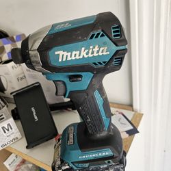 Makita Impact With 4.0 Battery