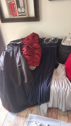 Formal Dresses Bundle ( look at all pics please)