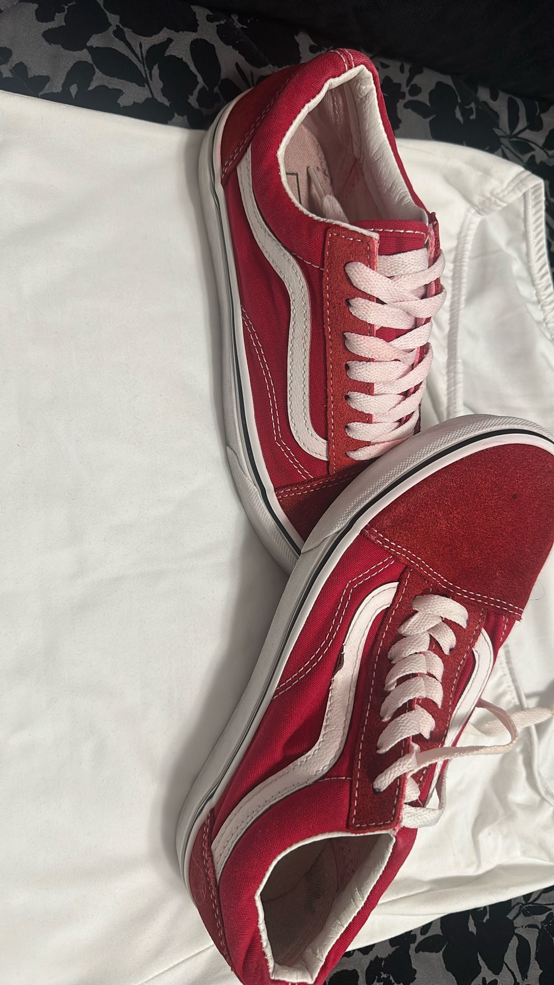 Red/white Vans
